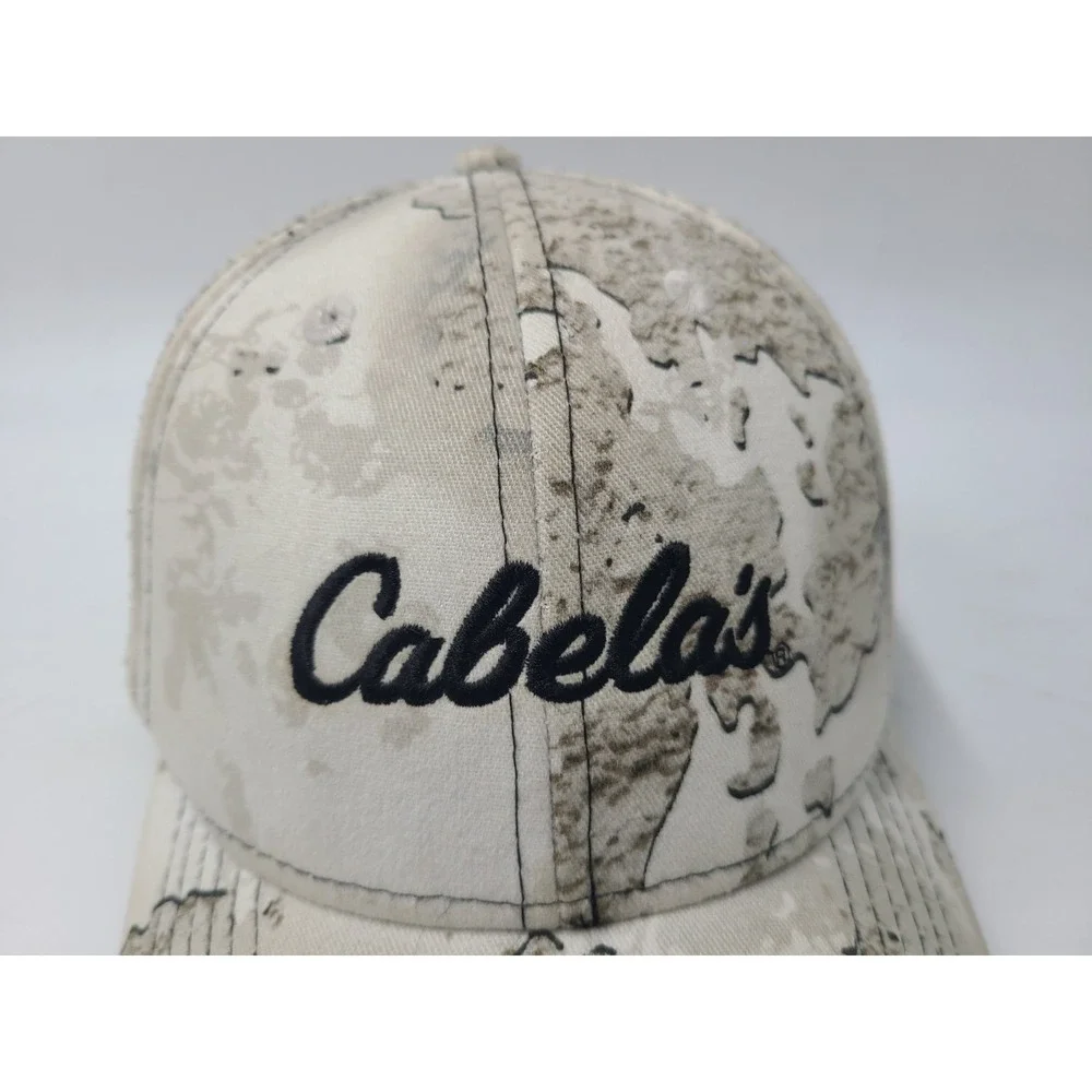 Cabelas Tundra Camo Snapback Hat Cap‎ Snow Outdoors Winter Men Women White Gray